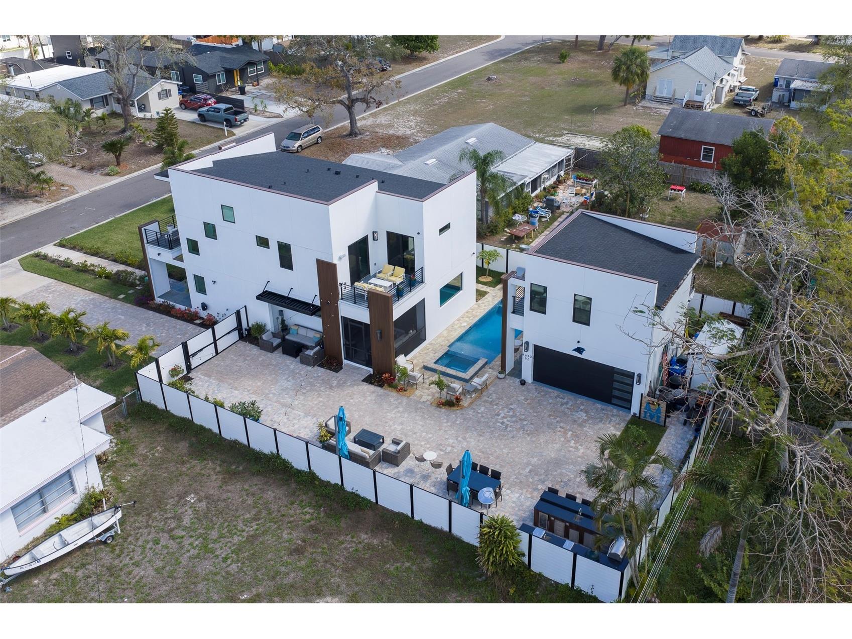 4640 35th Avenue N Saint Petersburg FL 33713 TB8482049 image71