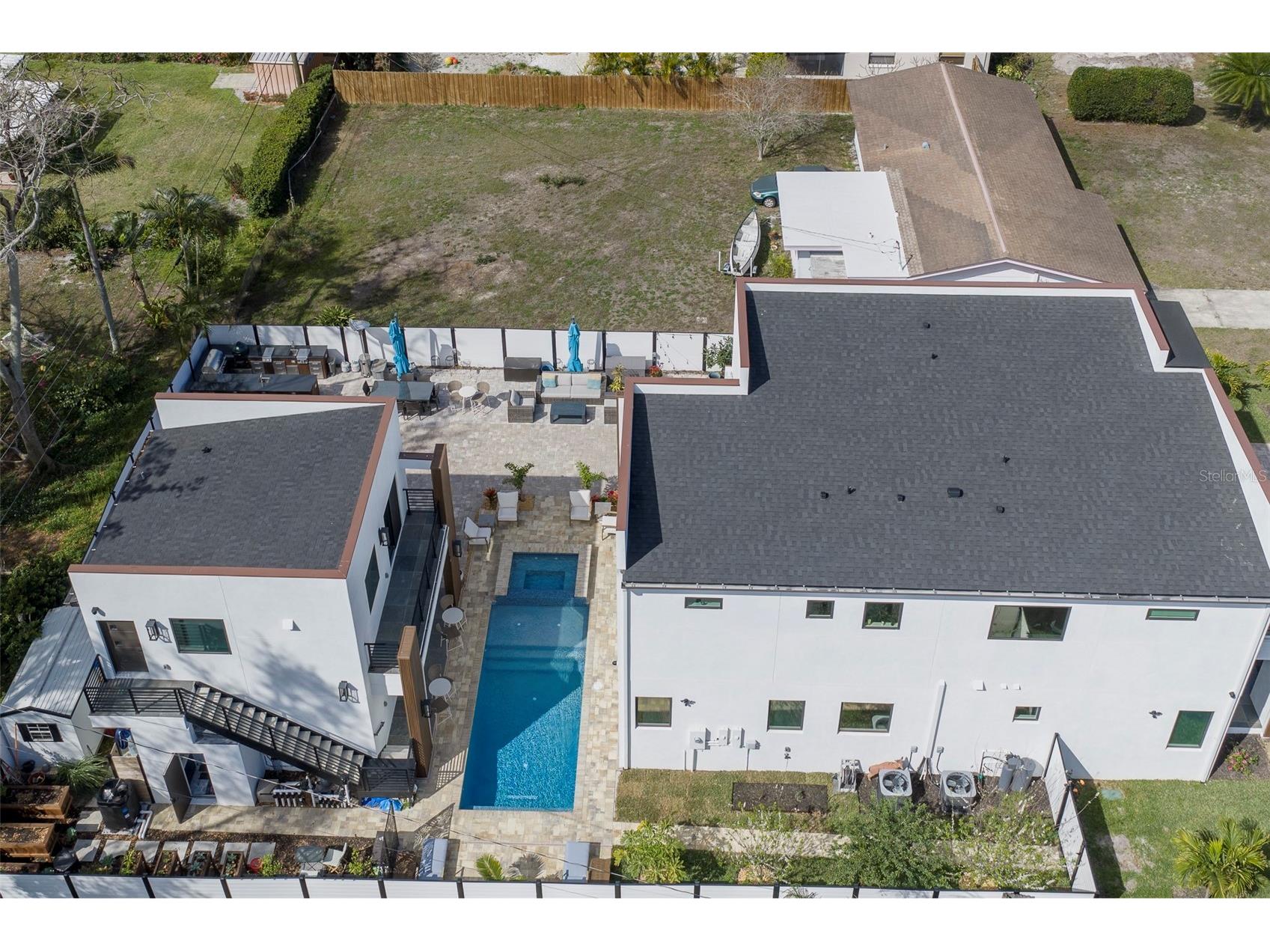 4640 35th Avenue N Saint Petersburg FL 33713 TB8482049 image72