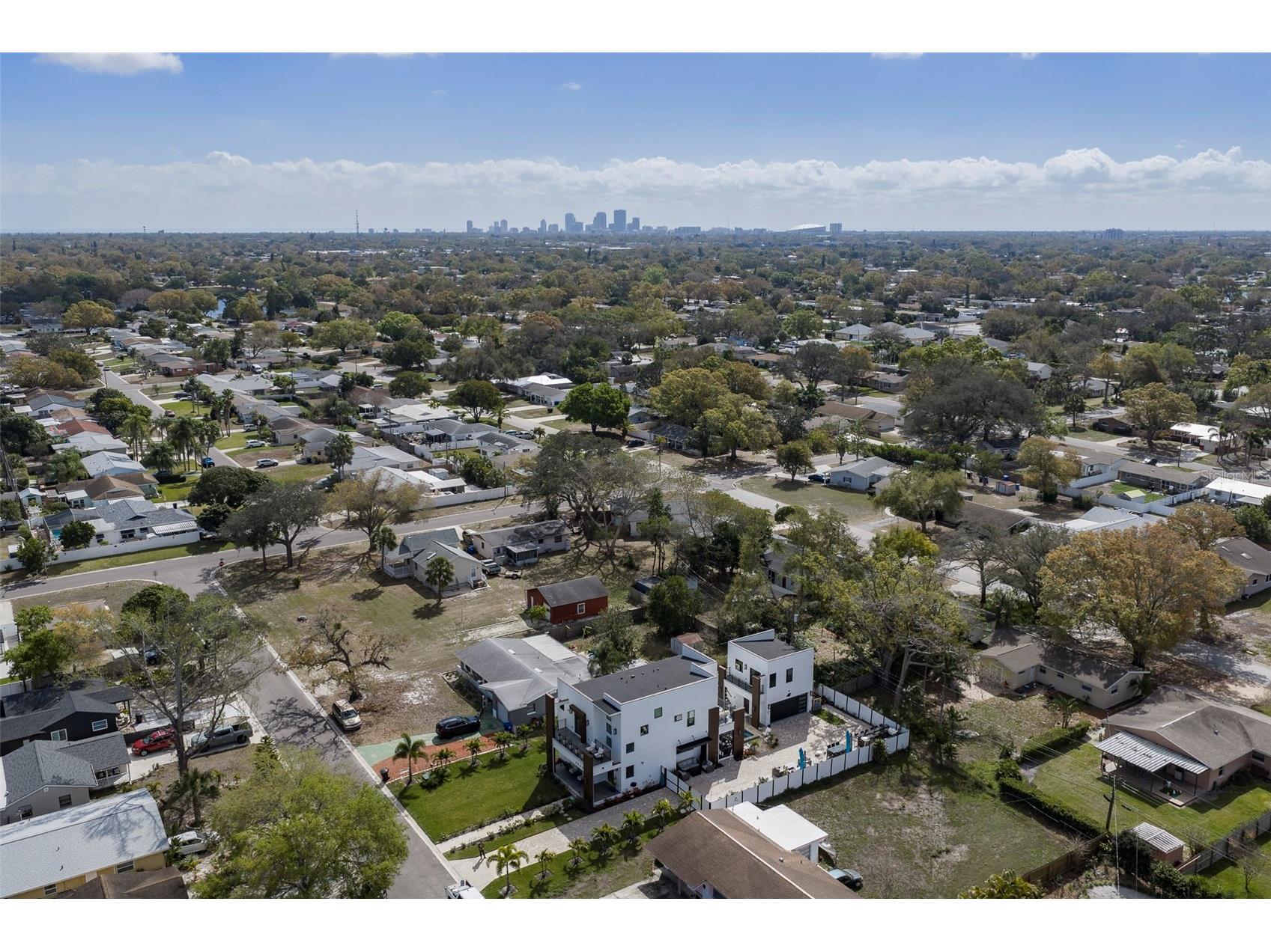 4640 35th Avenue N Saint Petersburg FL 33713 TB8482049 image81