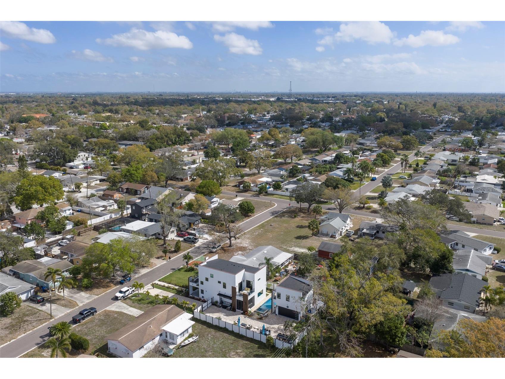 4640 35th Avenue N Saint Petersburg FL 33713 TB8482049 image82