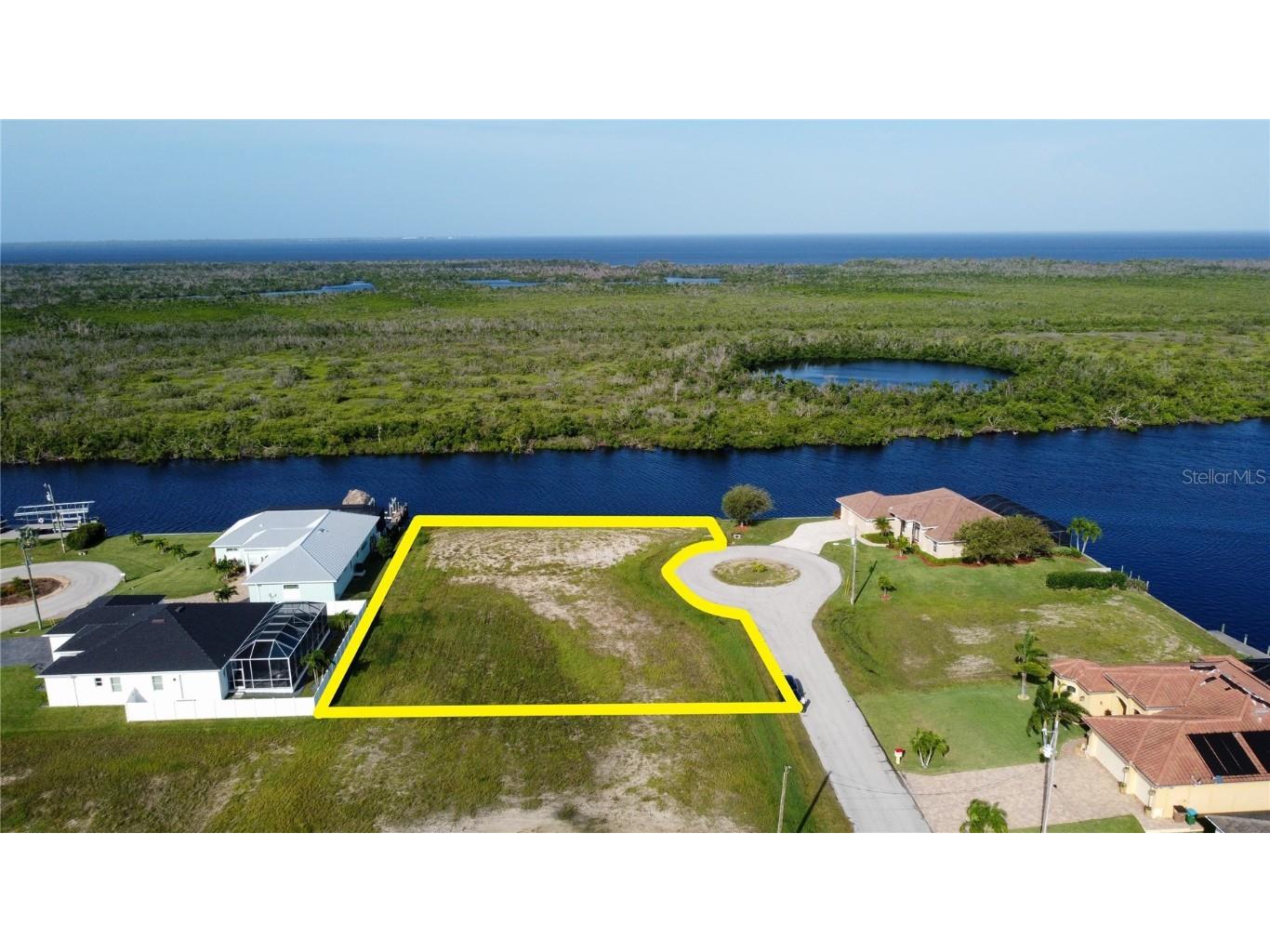 4640 NW 32nd Terrace Cape Coral FL 33993 T3480280 image1