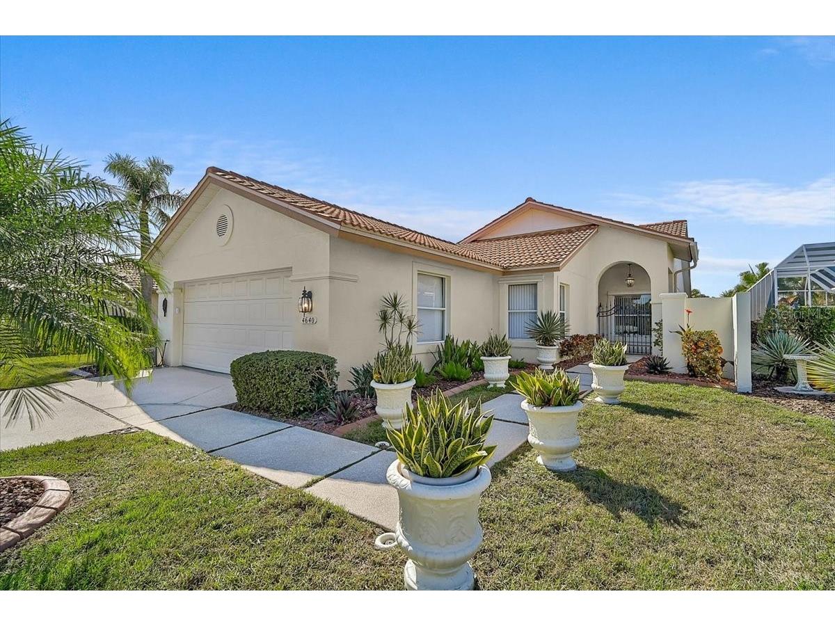 4640 Peridia Boulevard E Bradenton FL 34203 A4680806 image1
