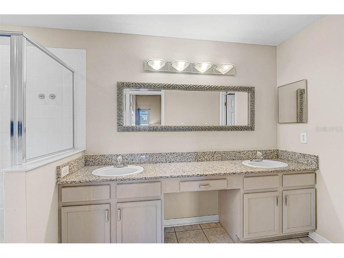 4640 Sanibel Way Bradenton FL 34203 A4670666 image16