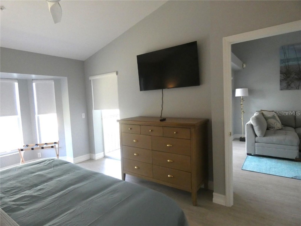 4640 Tower Hill Lane #2325 Sarasota FL 34238 A4666557 image16