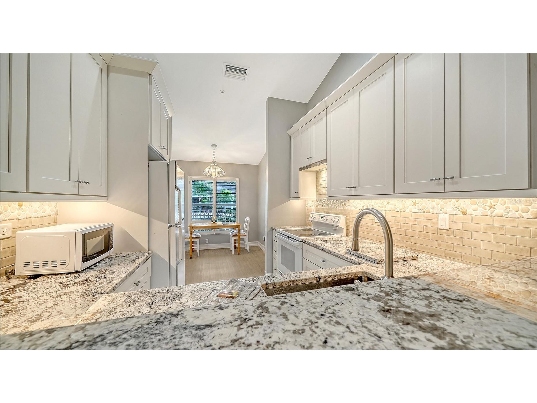 4640 Tower Hill Lane #2325 Sarasota FL 34238 A4691502 image12