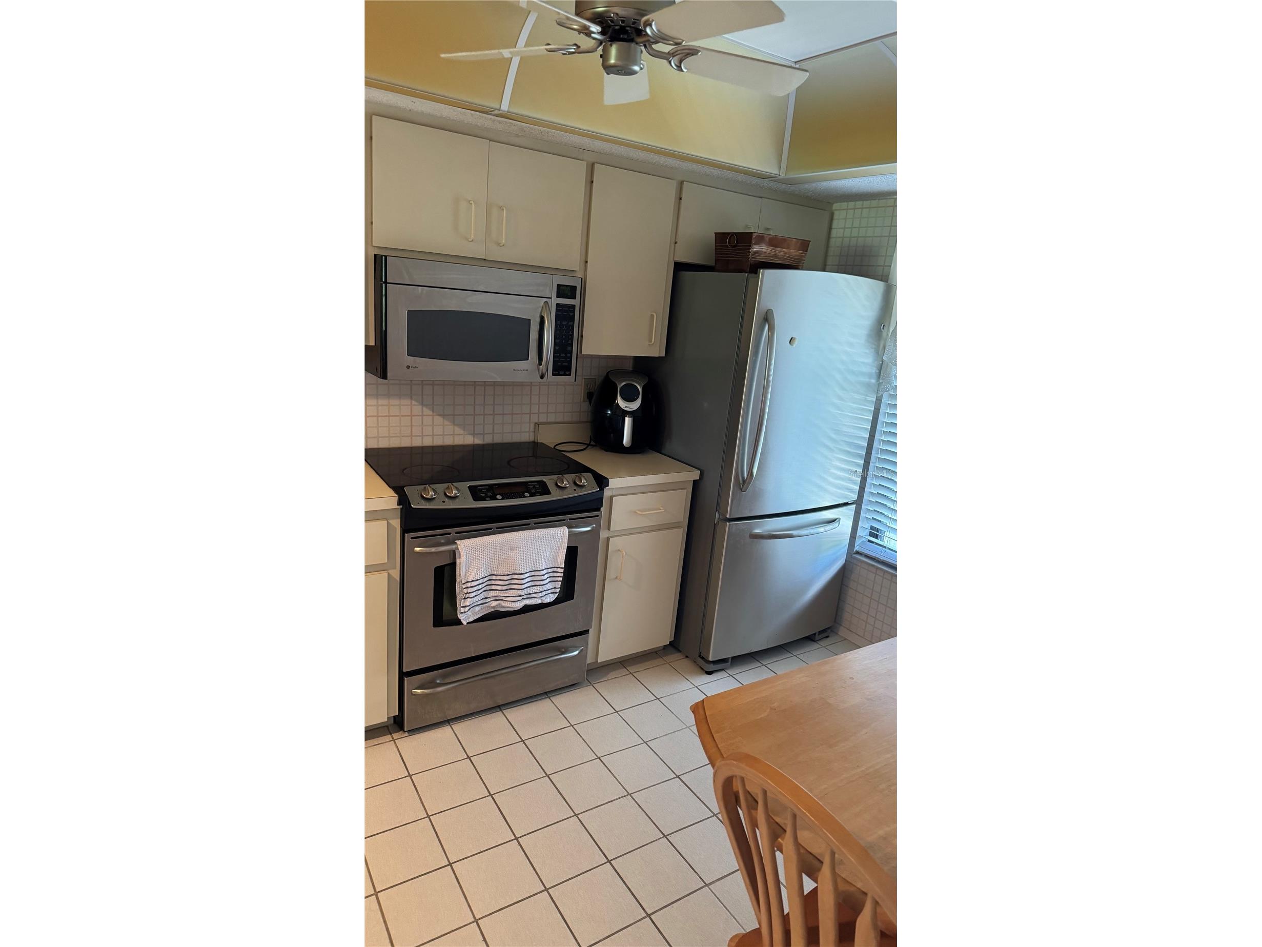 4640 Weybridge #12 Sarasota FL 34235 A4677826 image12