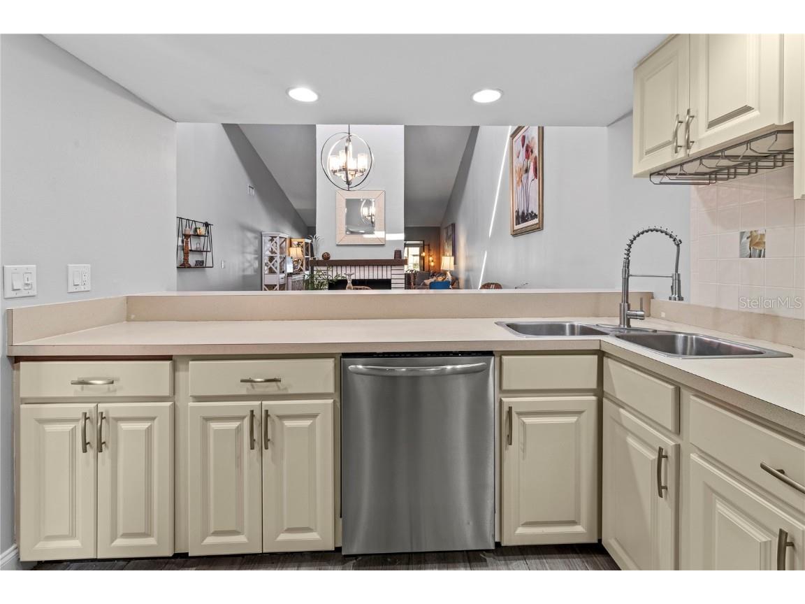 4641 La Jolla Drive Bradenton FL 34210 A4670116 image4