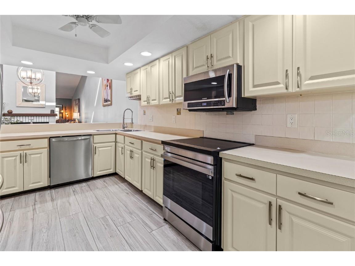 4641 La Jolla Drive Bradenton FL 34210 A4670116 image6