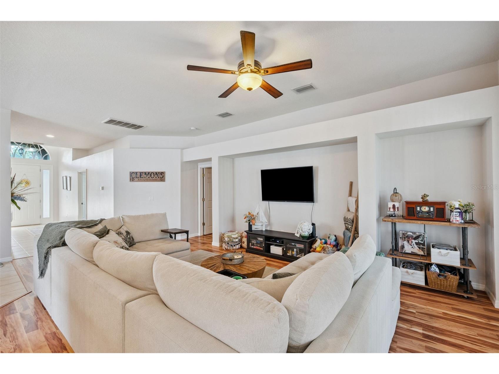 4641 Rolling Green Drive Wesley Chapel FL 33543 TB8505870 image6