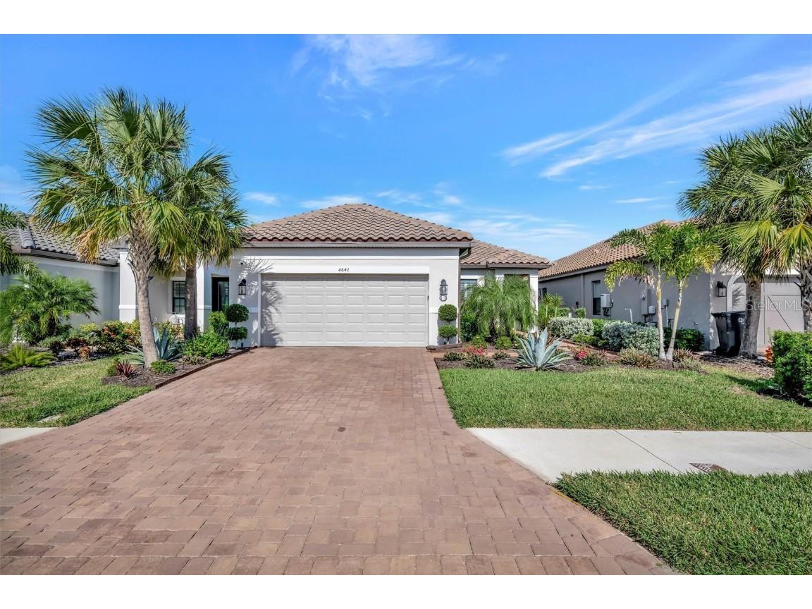 4642 Crestpoint Way Palmetto FL 34221 TB8458594 image1