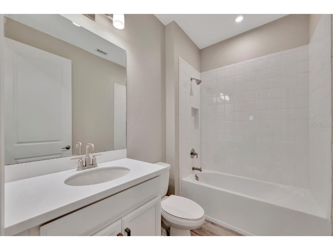 4642 Crestpoint Way Palmetto FL 34221 TB8458594 image40