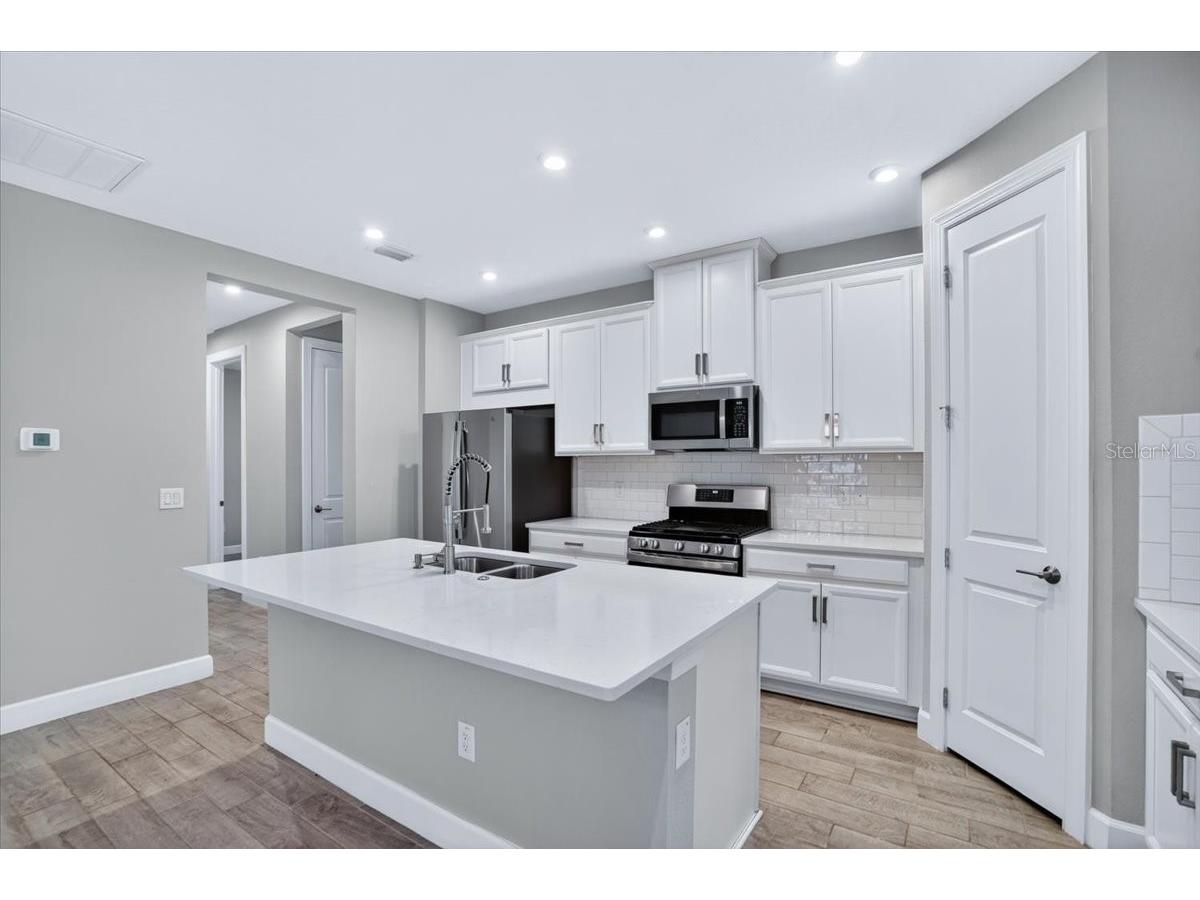 4642 Crestpoint Way Palmetto FL 34221 TB8520028 image8
