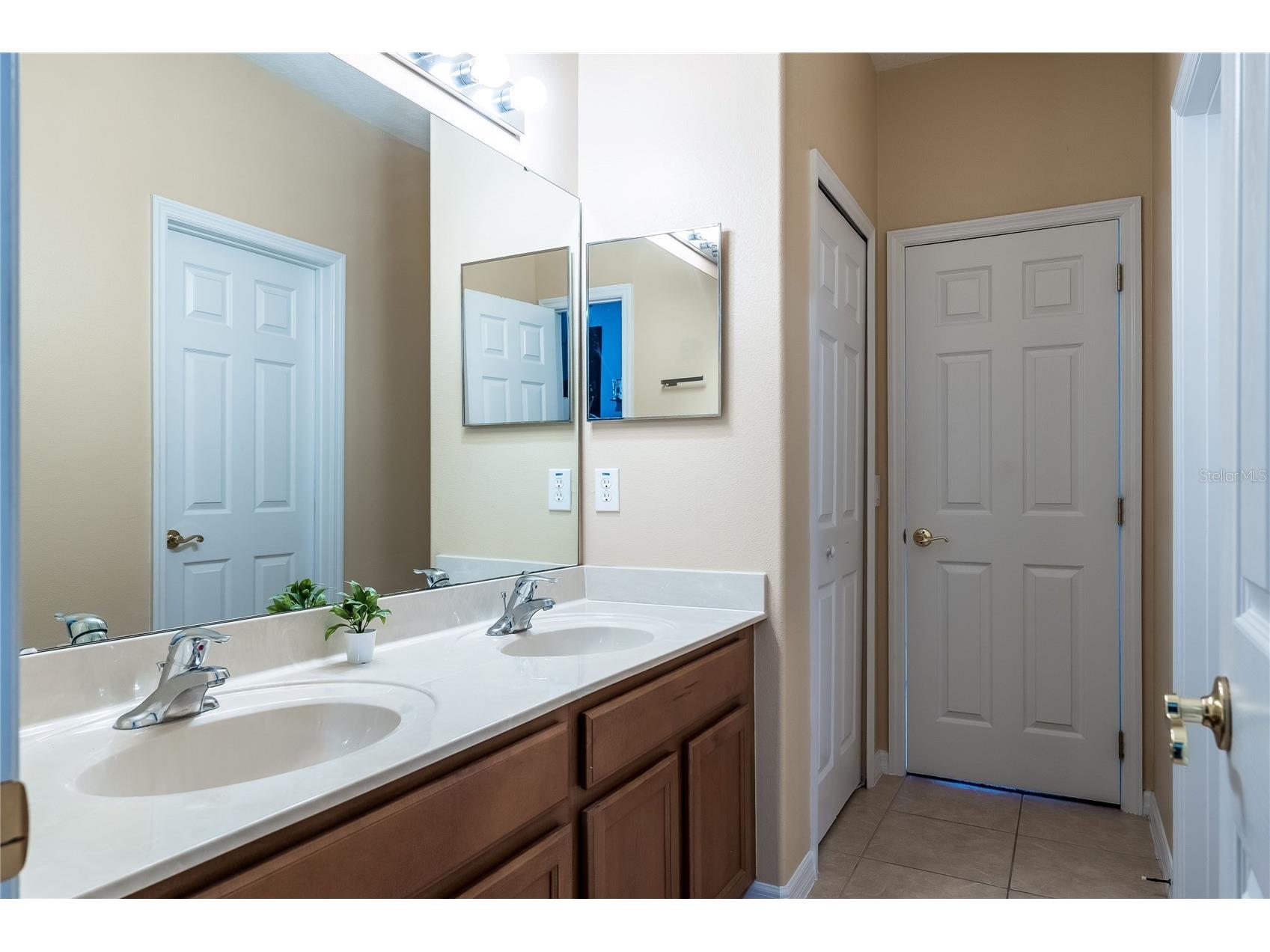 4642 River Gem Avenue Windermere FL 34786 O6422241 image26