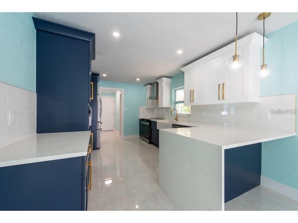 4643 Bay Crest Drive Tampa FL 33615 TB8406165 image14