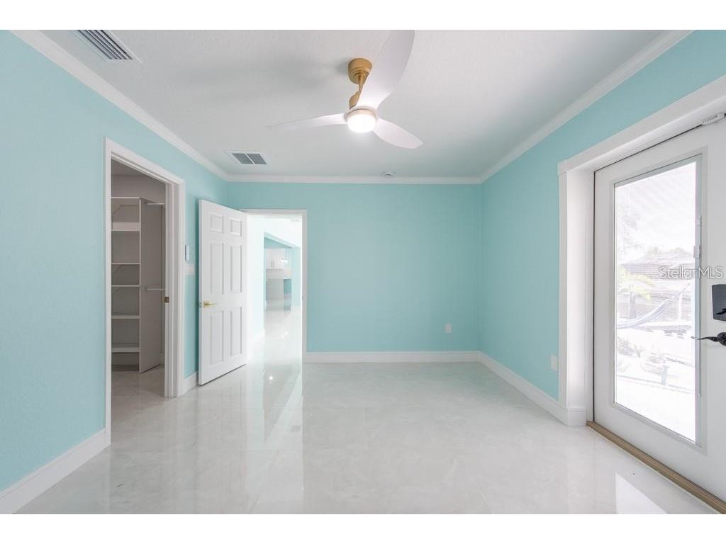 4643 Bay Crest Drive Tampa FL 33615 TB8406165 image26