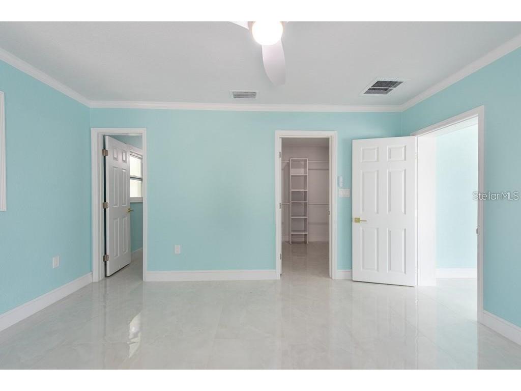 4643 Bay Crest Drive Tampa FL 33615 TB8406165 image27