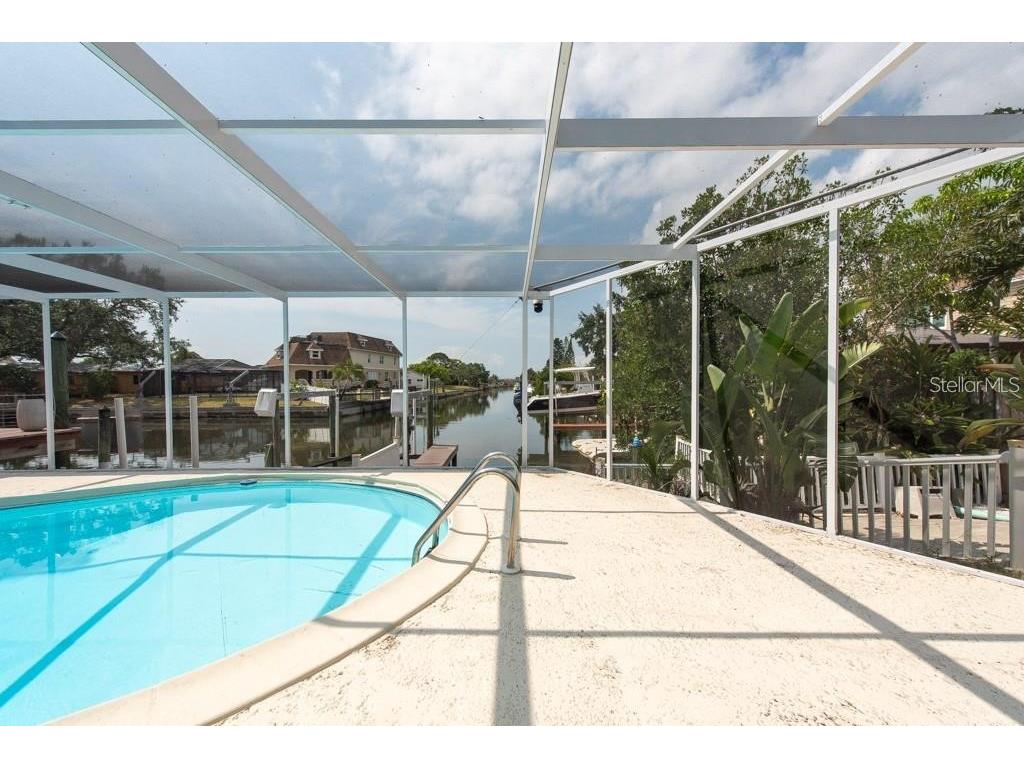 4643 Bay Crest Drive Tampa FL 33615 TB8406165 image49