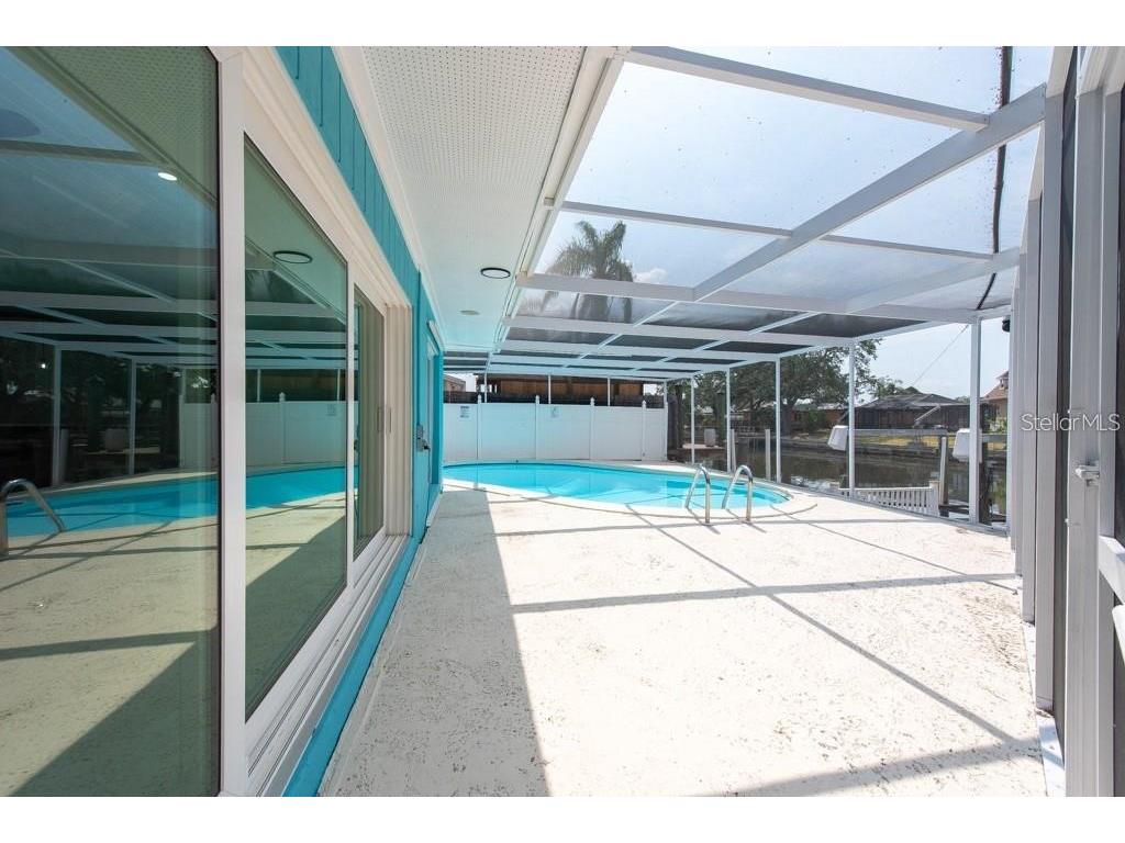 4643 Bay Crest Drive Tampa FL 33615 TB8406165 image50