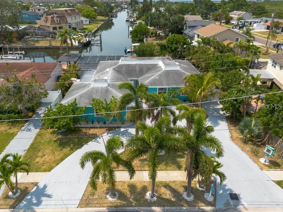 4643 Bay Crest Drive Tampa FL 33615 TB8406165 image73