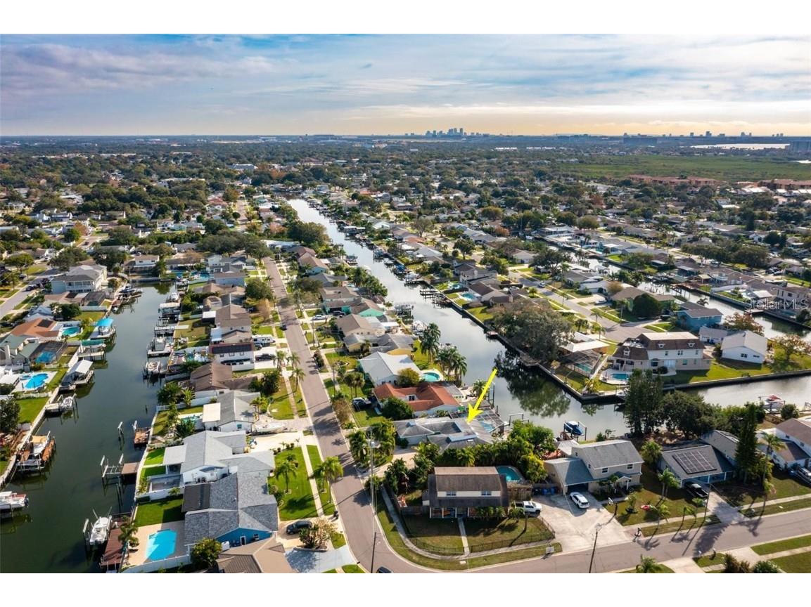 4643 Bay Crest Drive Tampa FL 33615 TB8406165 image82