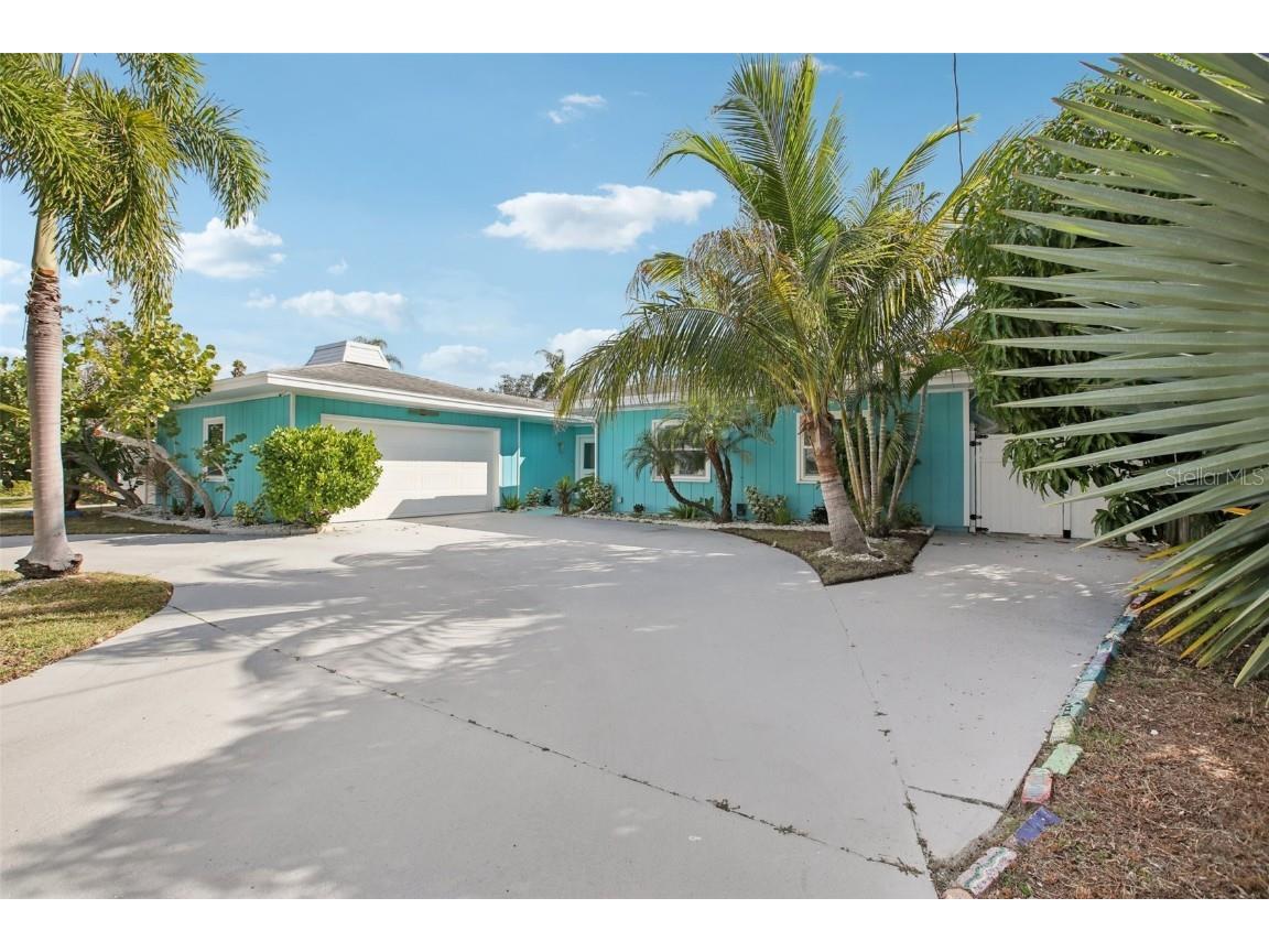 4643 Bay Crest Drive Tampa FL 33615 TB8426038 image1