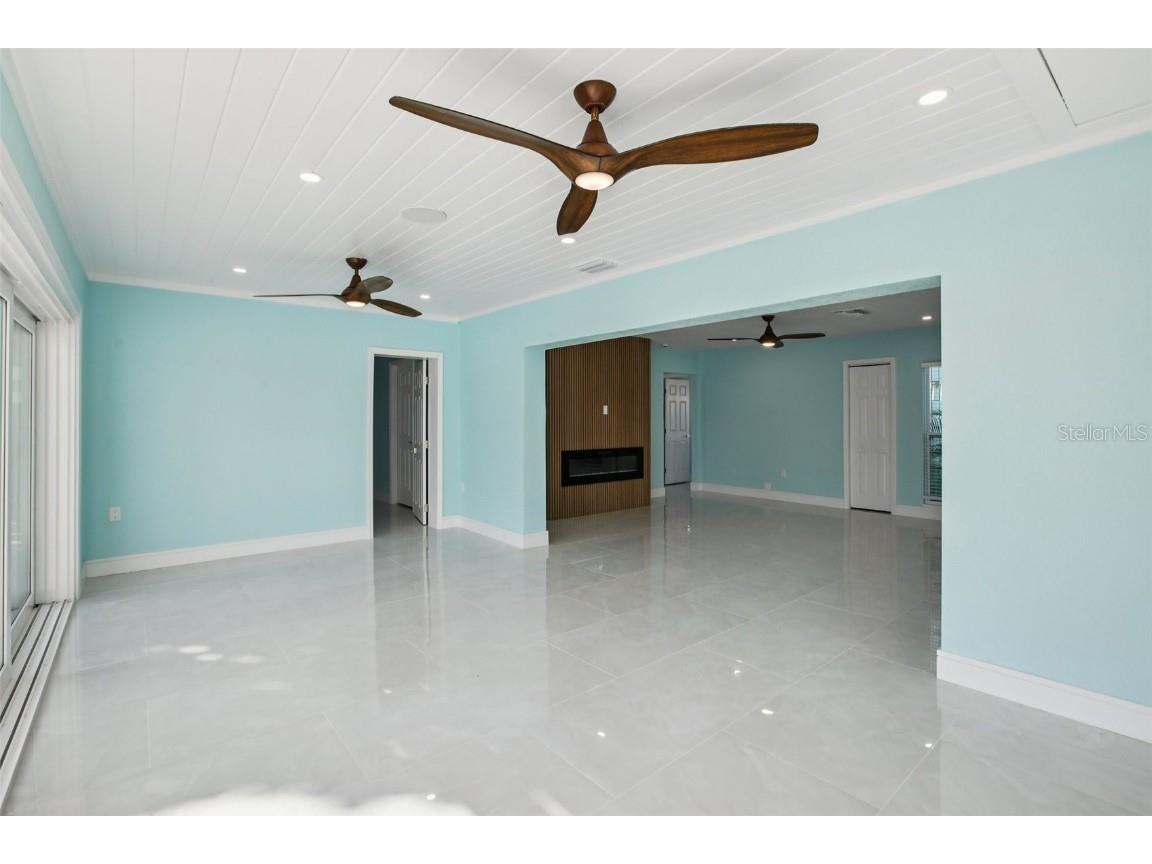 4643 Bay Crest Drive Tampa FL 33615 TB8426038 image15