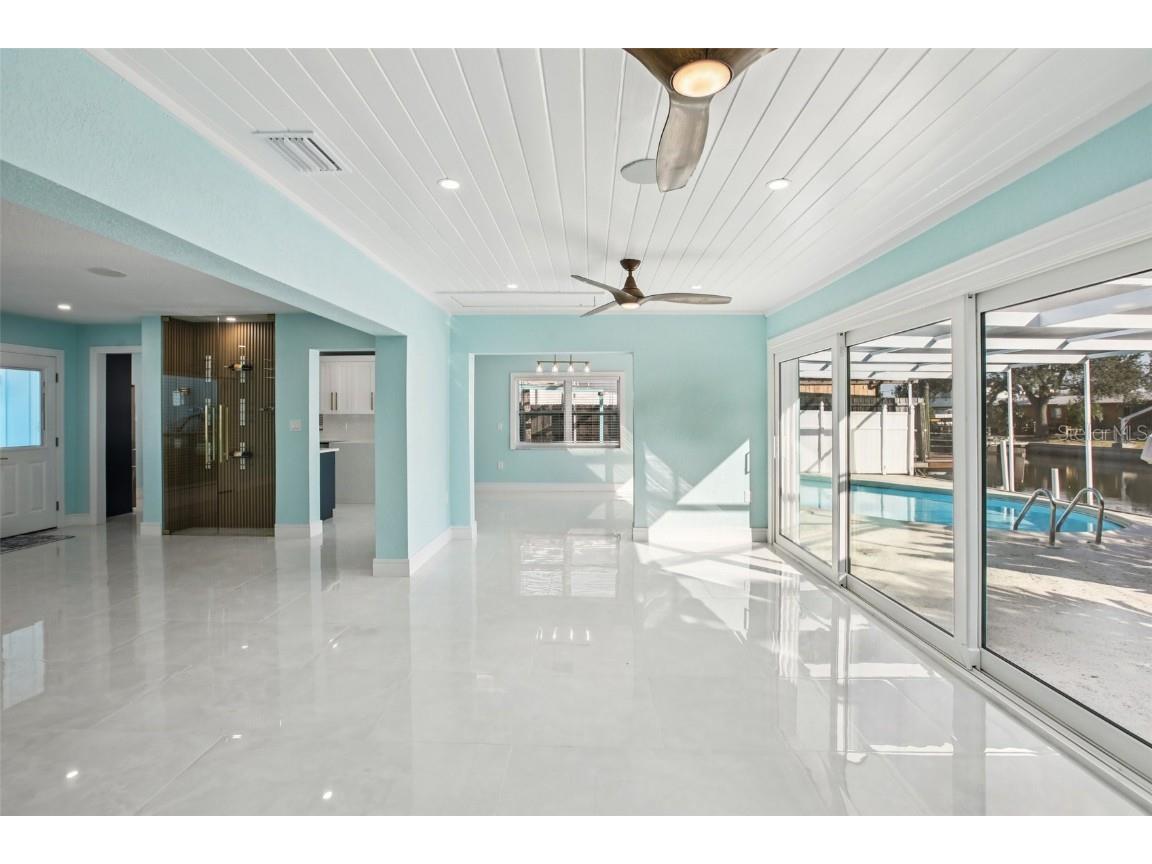 4643 Bay Crest Drive Tampa FL 33615 TB8426038 image32