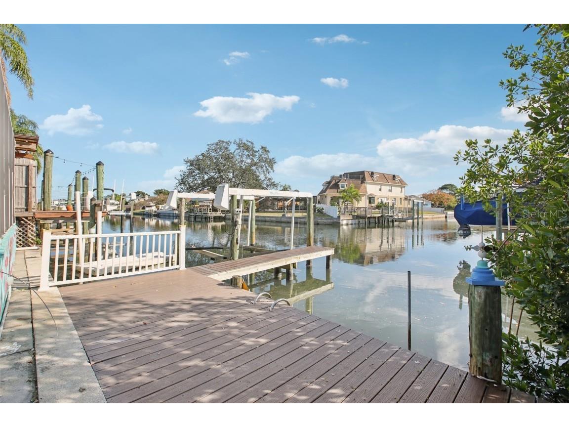 4643 Bay Crest Drive Tampa FL 33615 TB8426038 image46