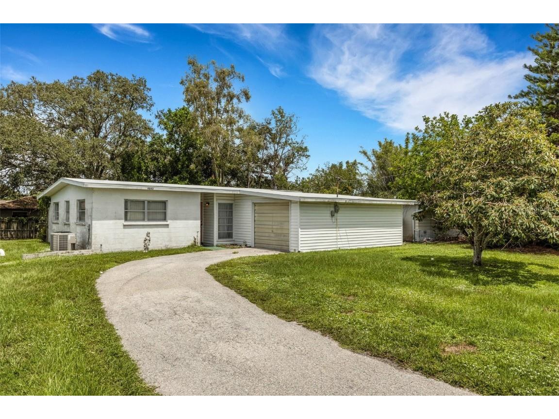 4643 Brooksdale Drive Sarasota FL 34232 A4581813 image1
