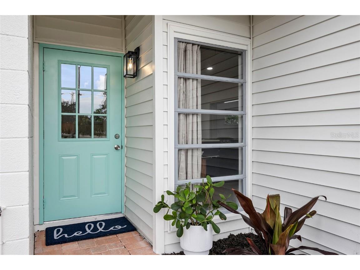 4643 Brooksdale Drive Sarasota FL 34232 A4596344 image1