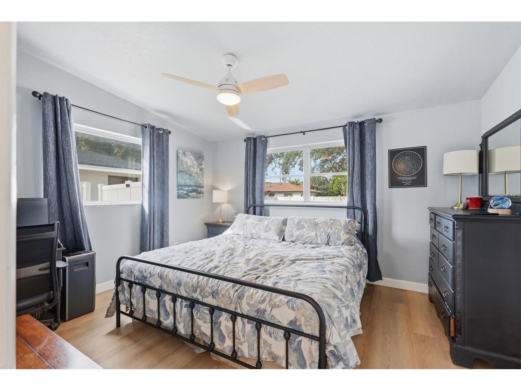 4643 Brooksdale Drive Sarasota FL 34232 A4678321 image15