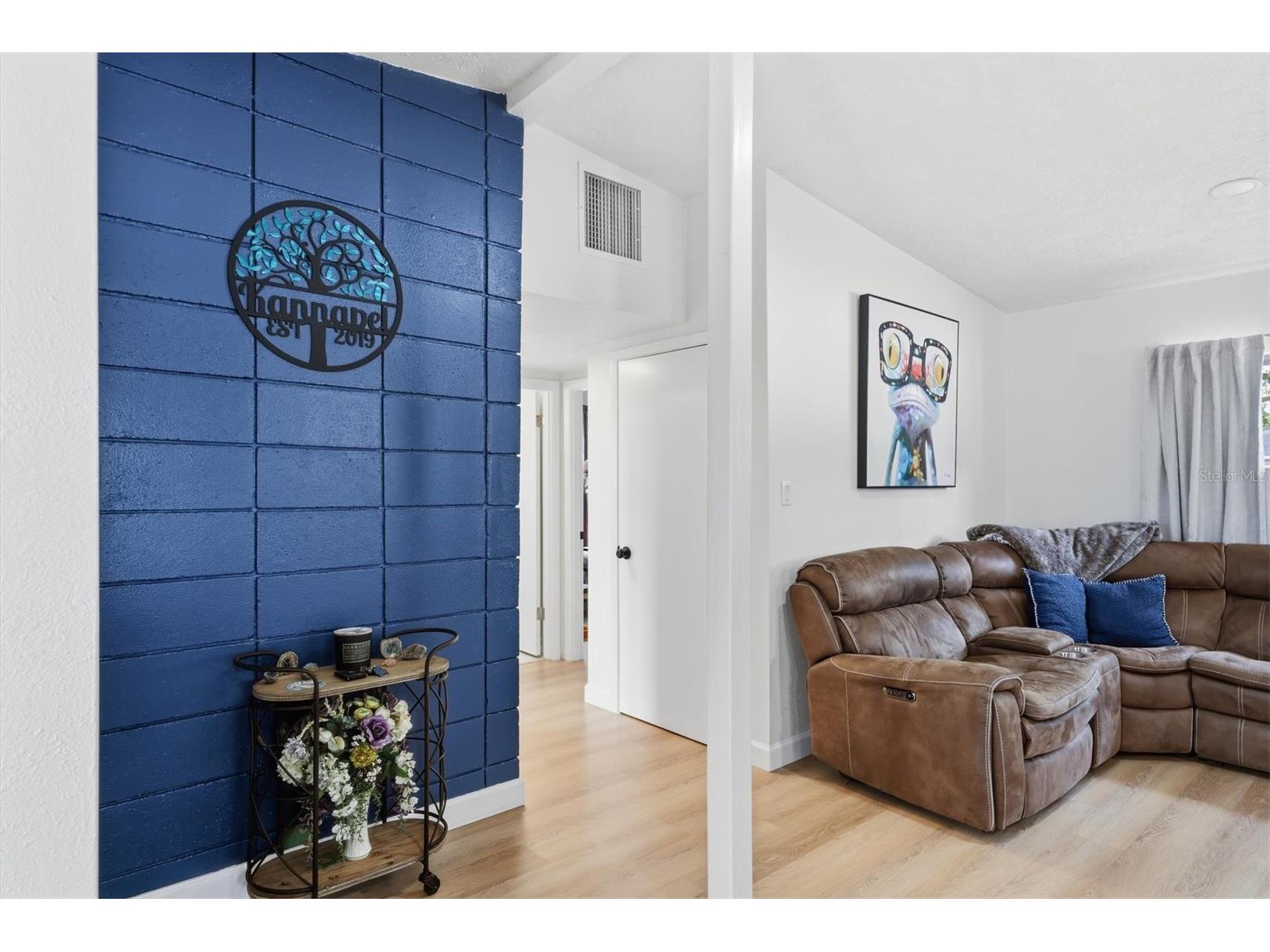 4643 Brooksdale Drive Sarasota FL 34232 A4678321 image3