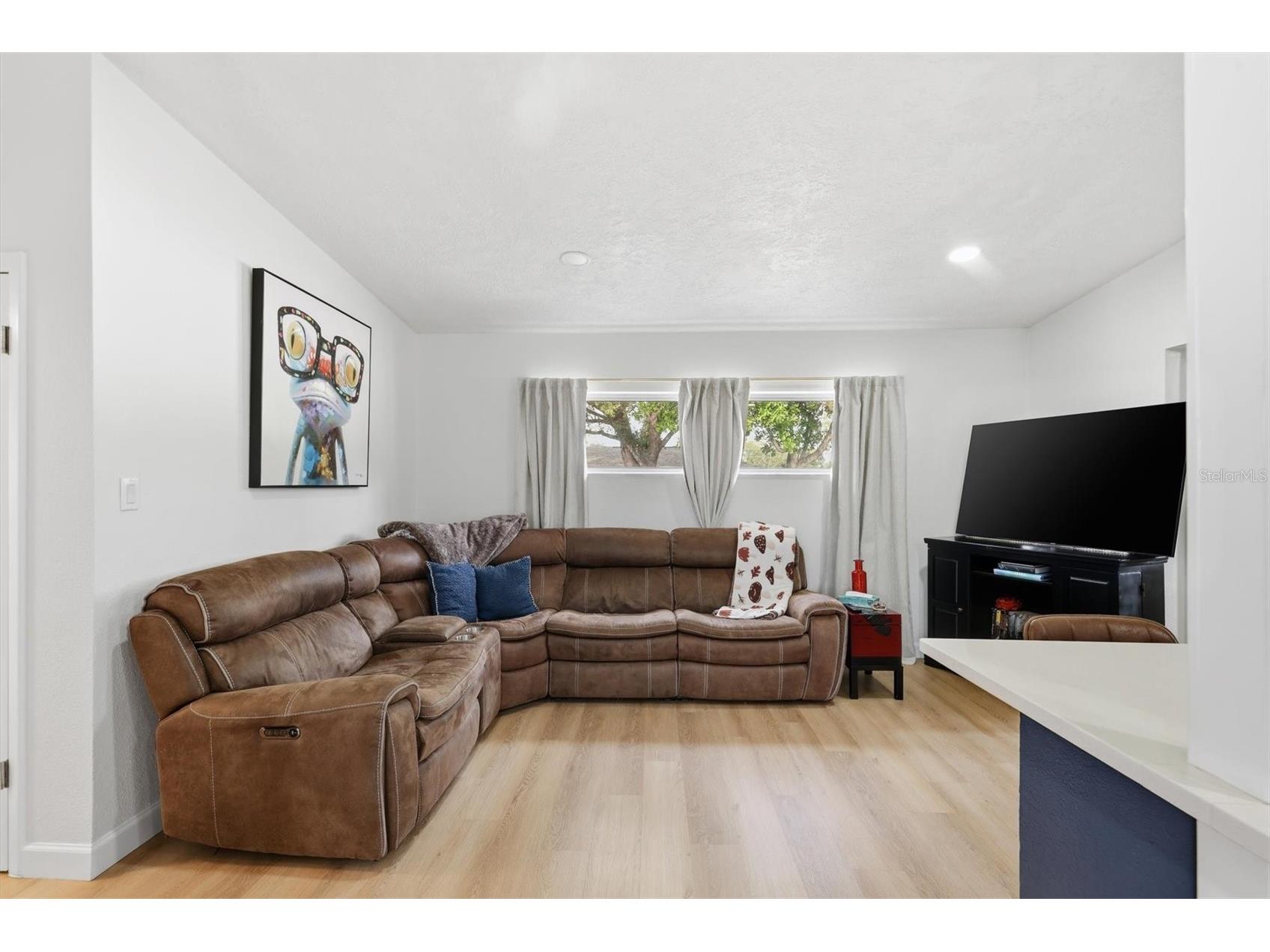 4643 Brooksdale Drive Sarasota FL 34232 A4678321 image4