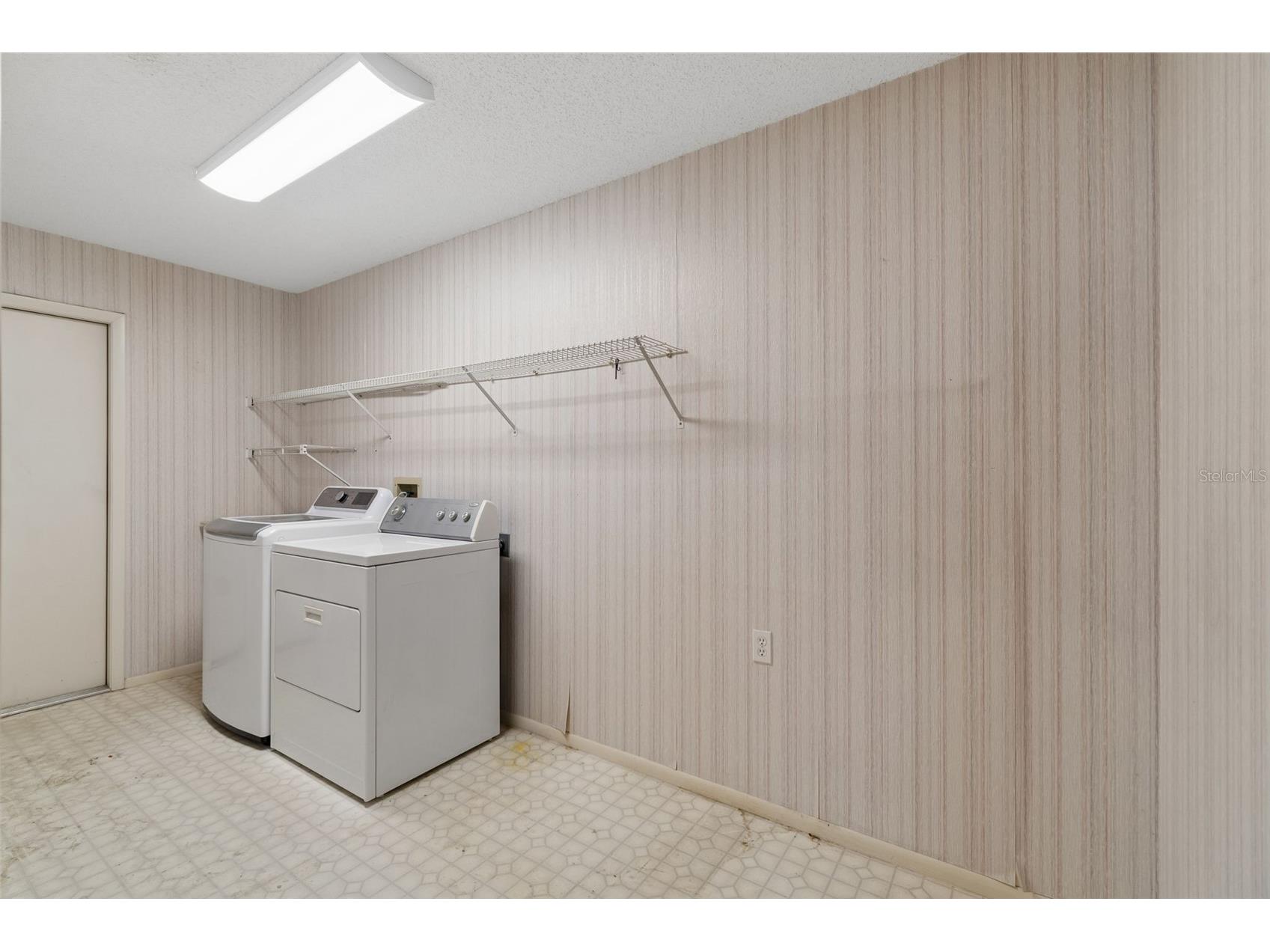 4643 Sandpointe Drive New Port Richey FL 34655 W7885086 image27