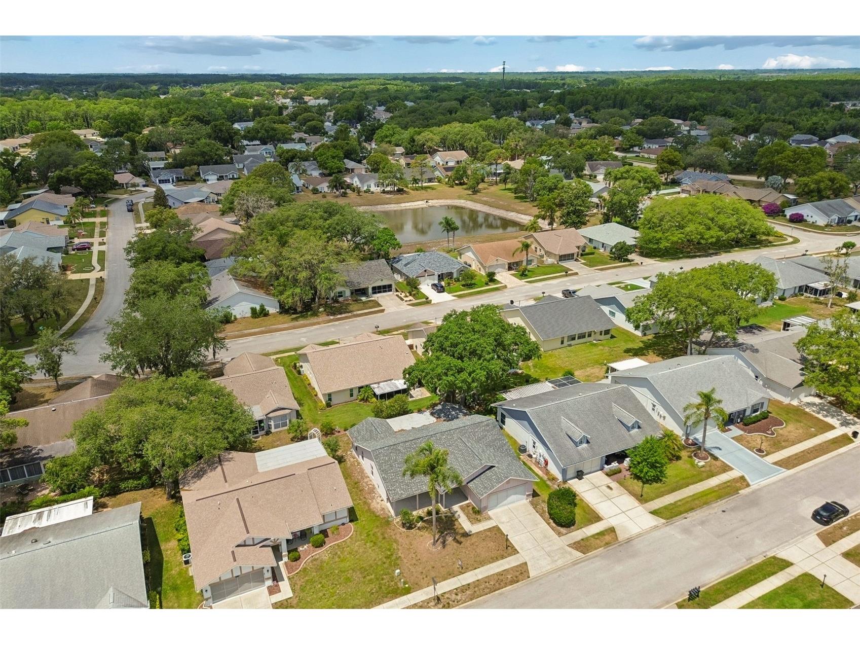 4643 Sandpointe Drive New Port Richey FL 34655 W7885086 image32