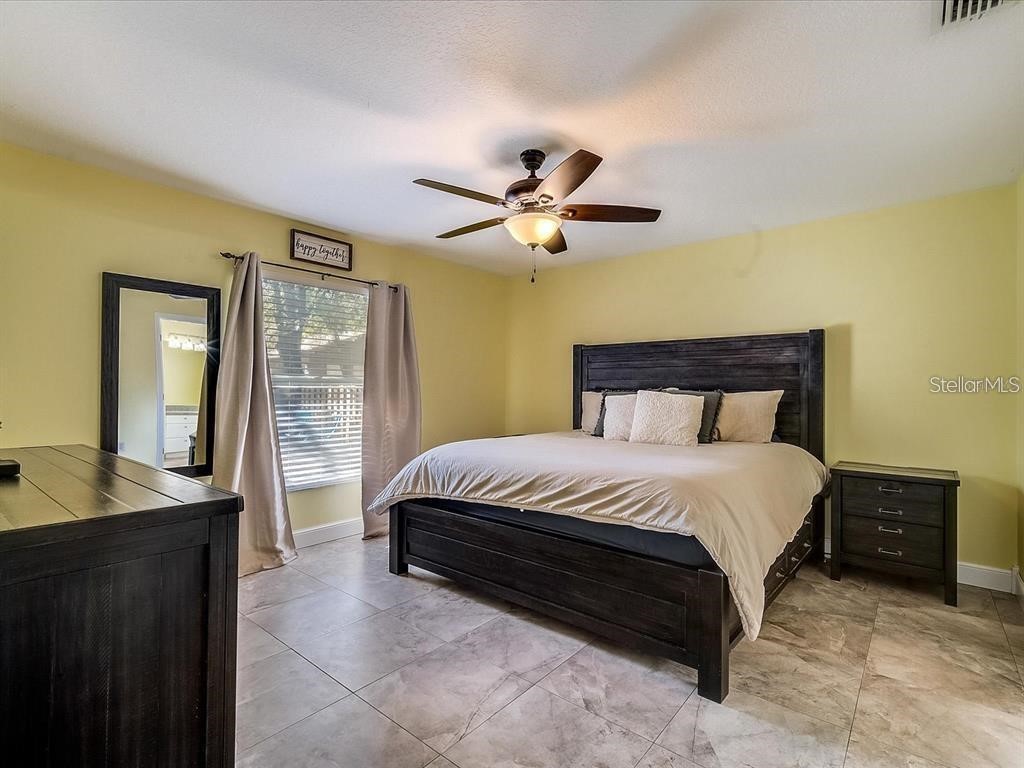 4644 Breezy Pines Boulevard Sarasota FL 34232 A4657586 image6