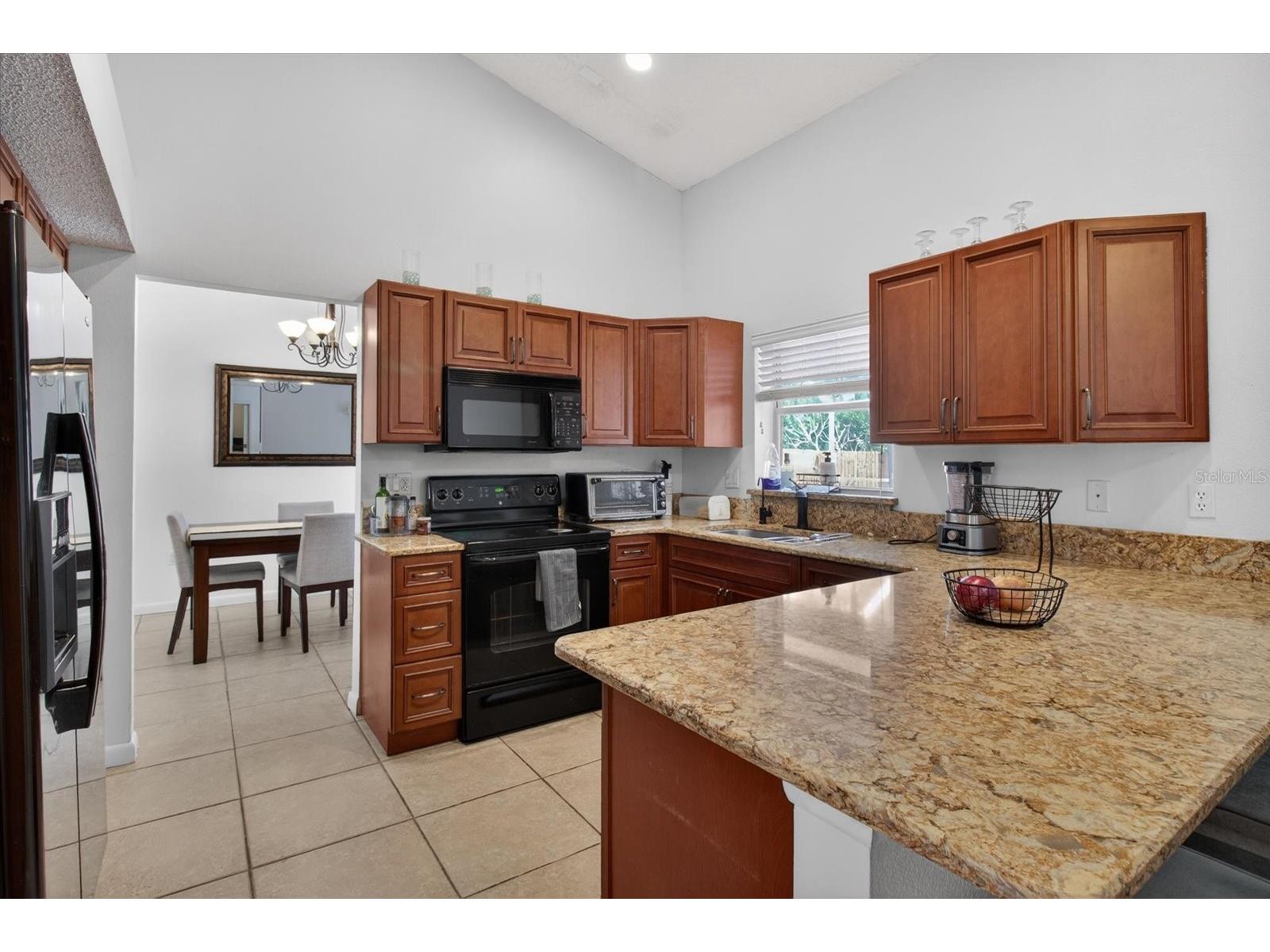 4644 Hamlets Grove Drive Sarasota FL 34235 A4686910 image16