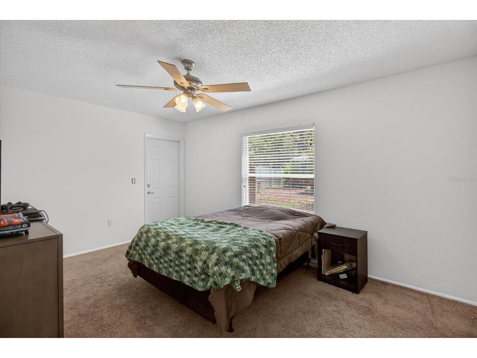4644 Hamlets Grove Drive Sarasota FL 34235 A4686910 image35