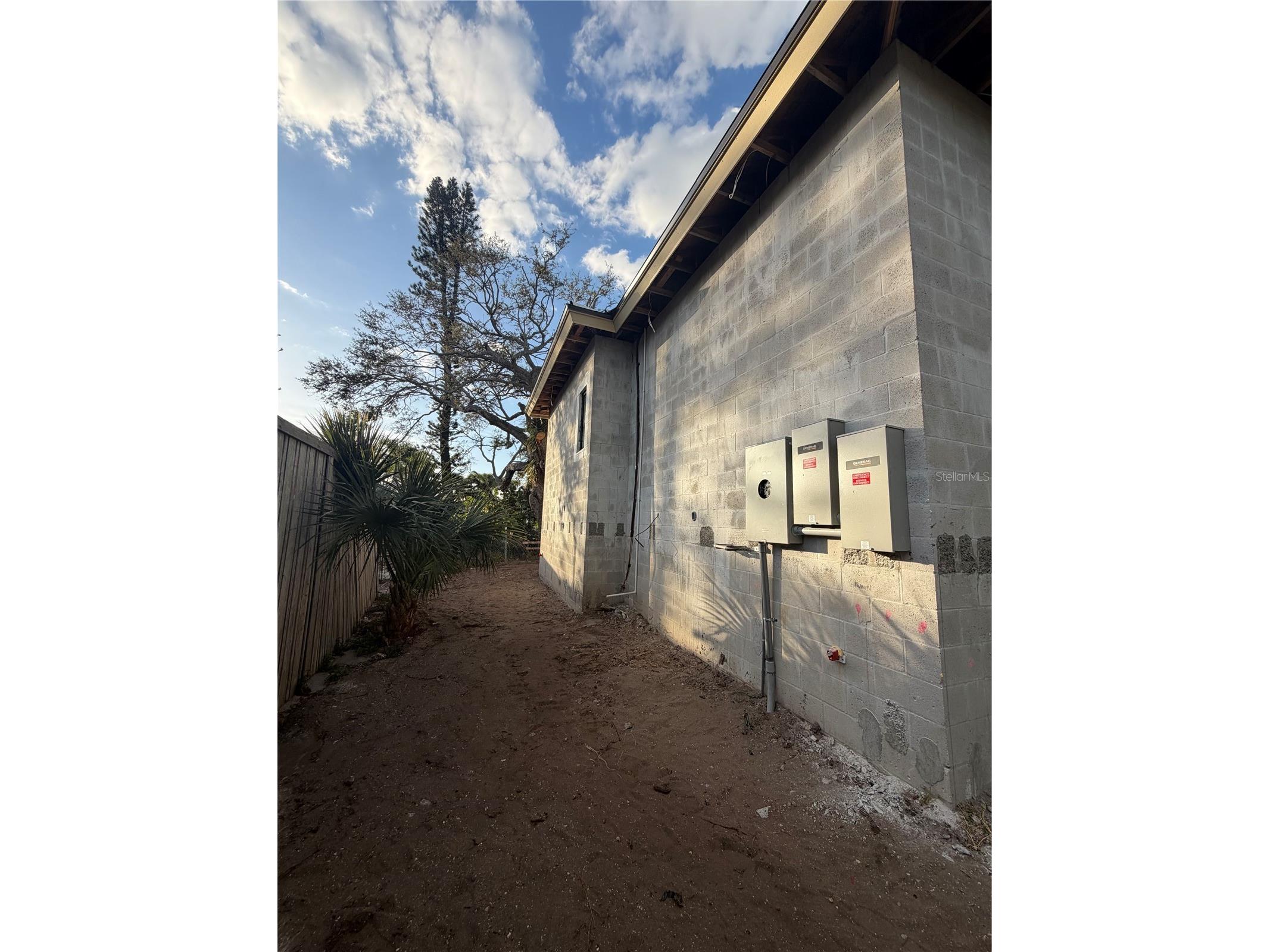 4644 Higel Avenue Sarasota FL 34242 A4679392 image40