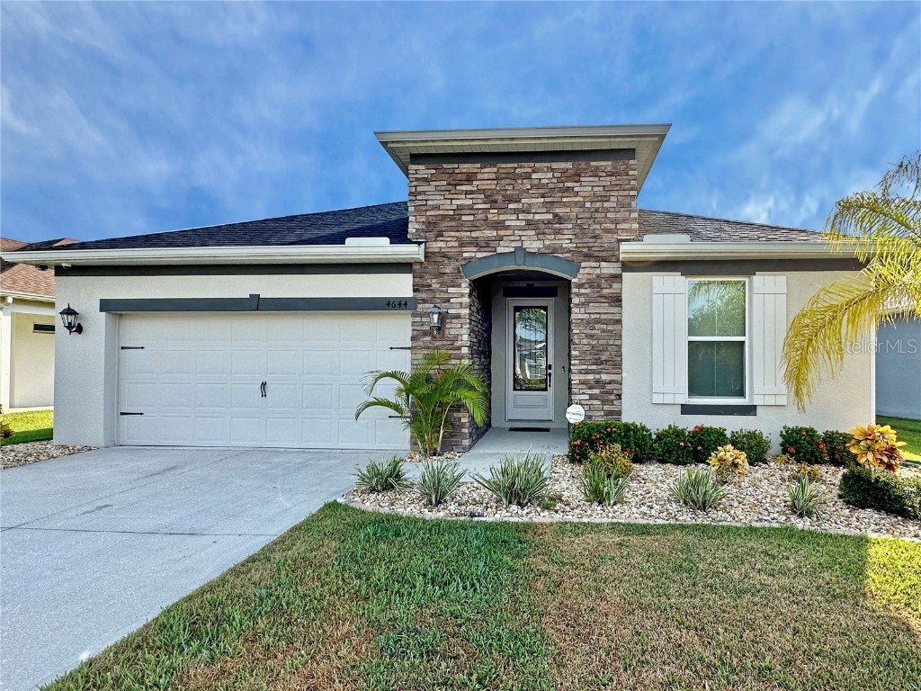 4644 Rolling Green Drive Wesley Chapel FL 33543 T3476337 image1