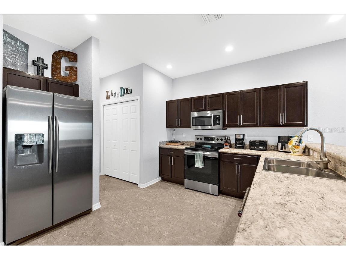 4644 Vignette Way Sarasota FL 34240 A4655242 image14