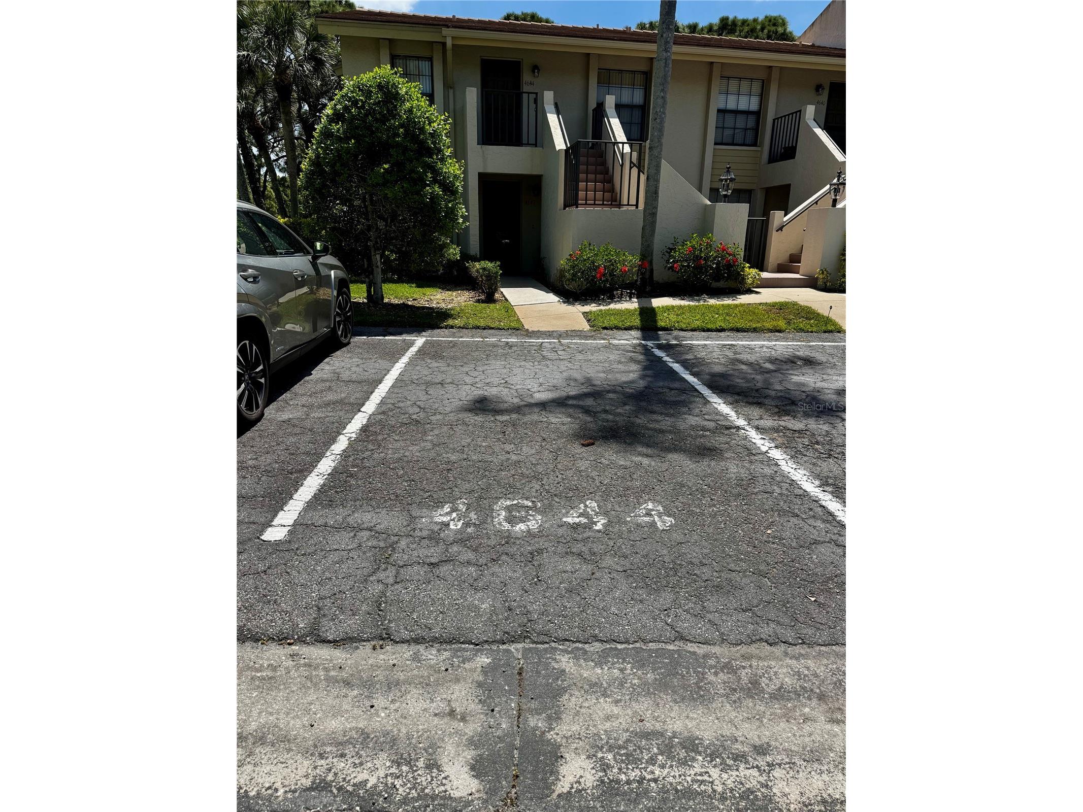 4644 Weybridge #10 Sarasota FL 34235 A4689859 image35
