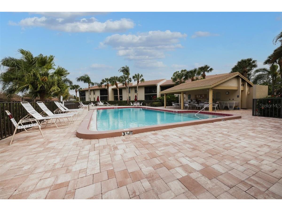 4644 Weybridge #10 Sarasota FL 34235 A4689859 image37