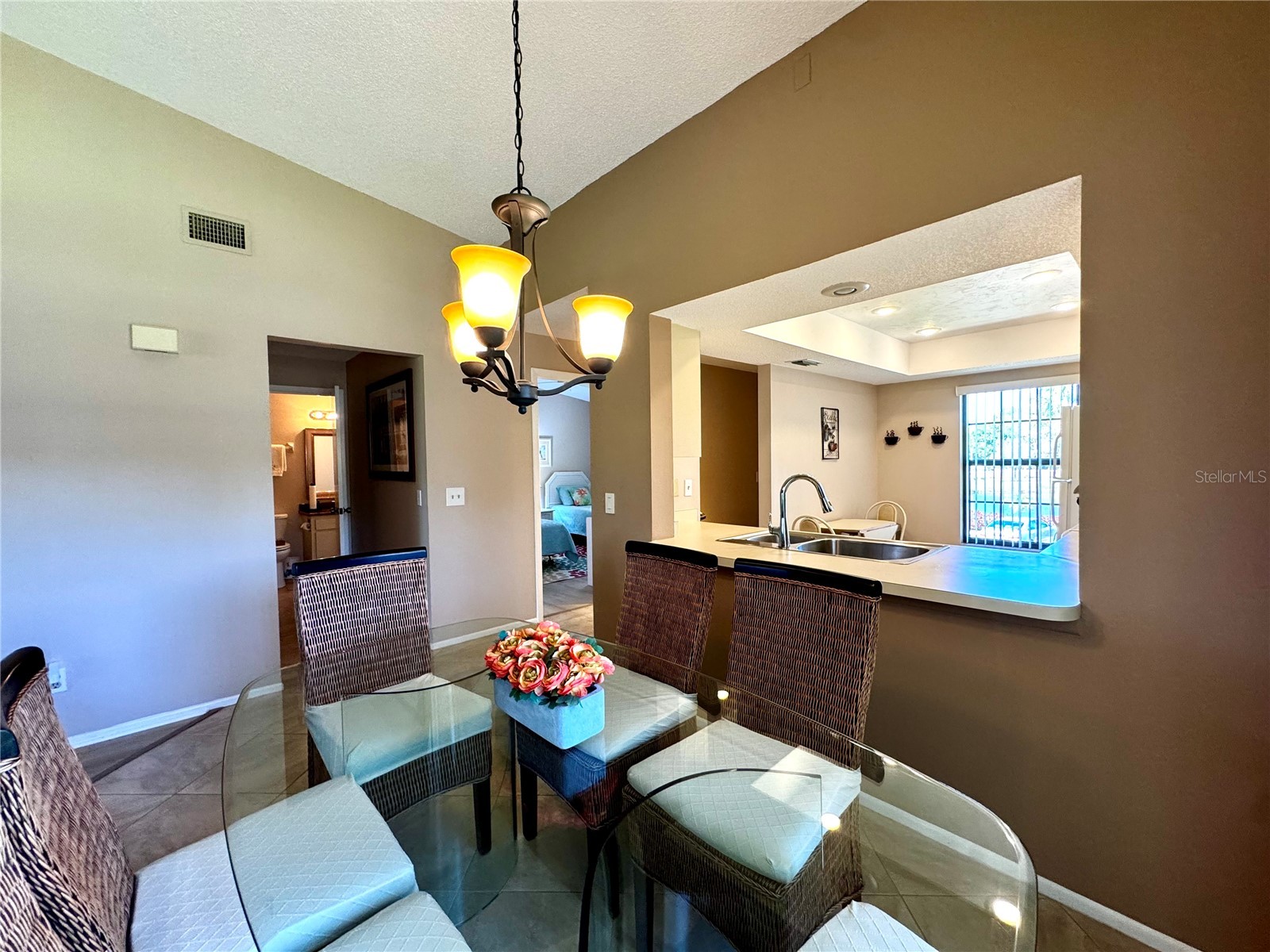 4644 Weybridge #10 Sarasota FL 34235 A4689859 image8