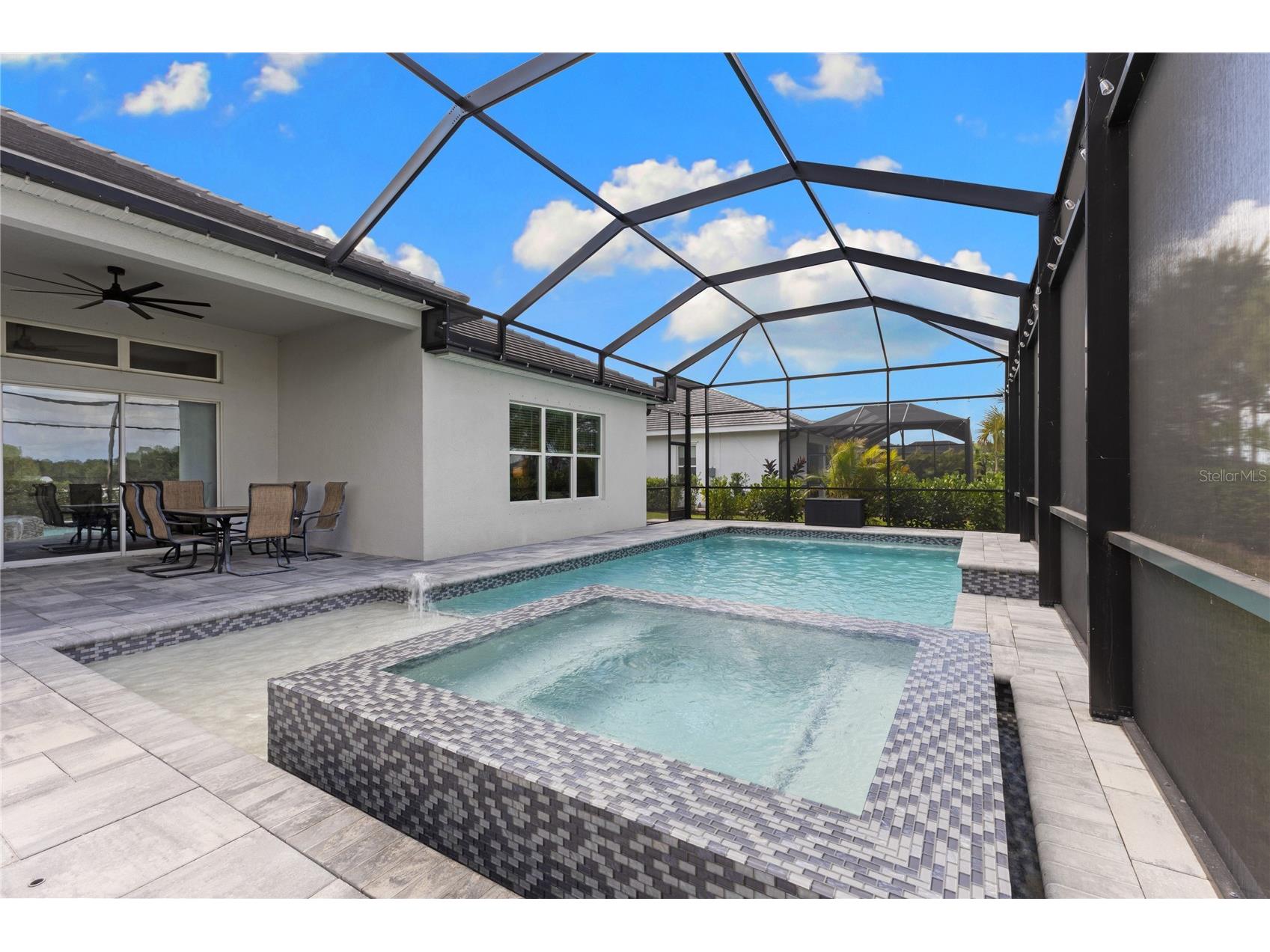 4645 Antrim Drive Sarasota FL 34240 A4694391 image27