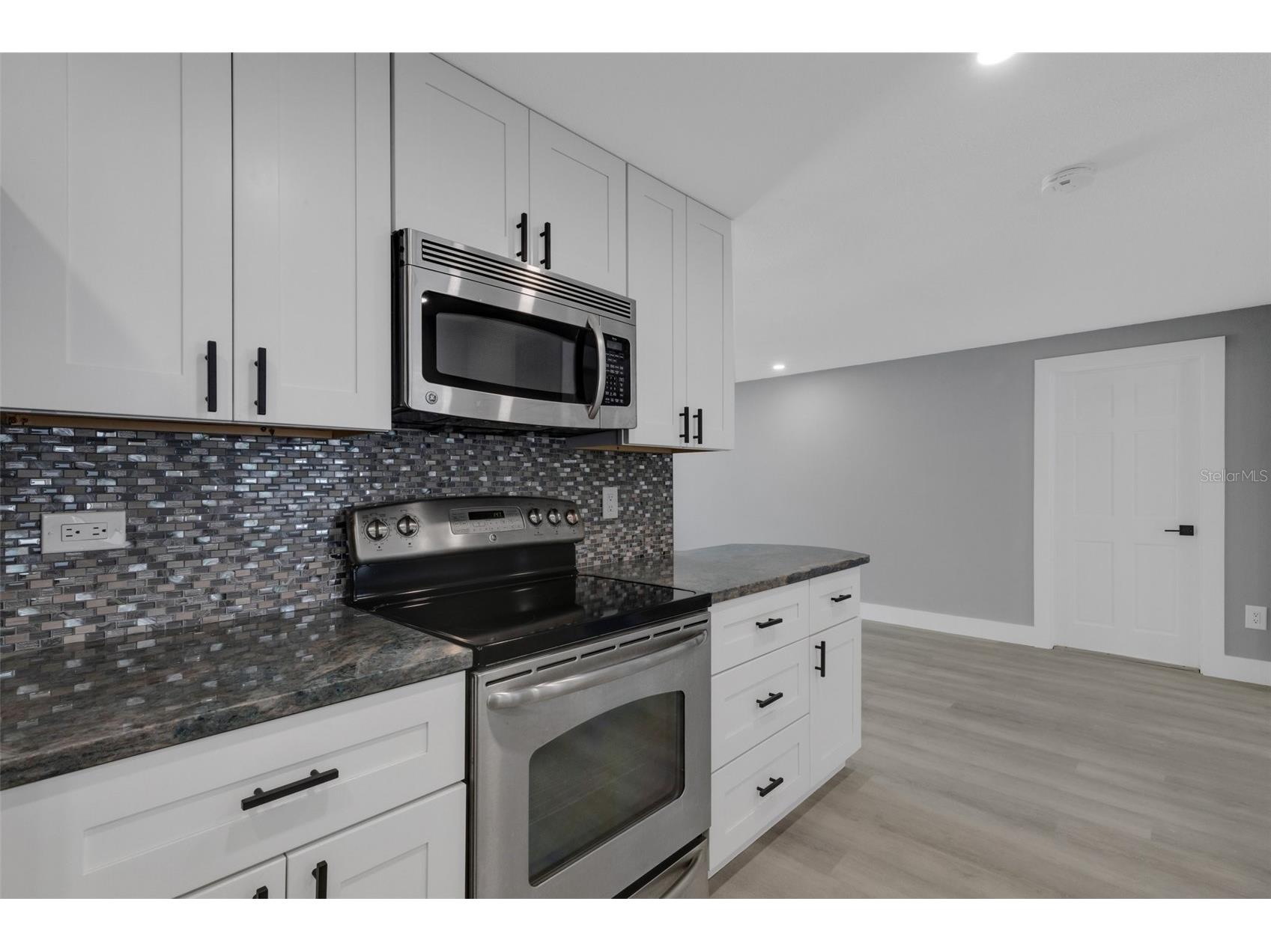 4645 Hunter Ridge Drive Sarasota FL 34233 A4693461 image24