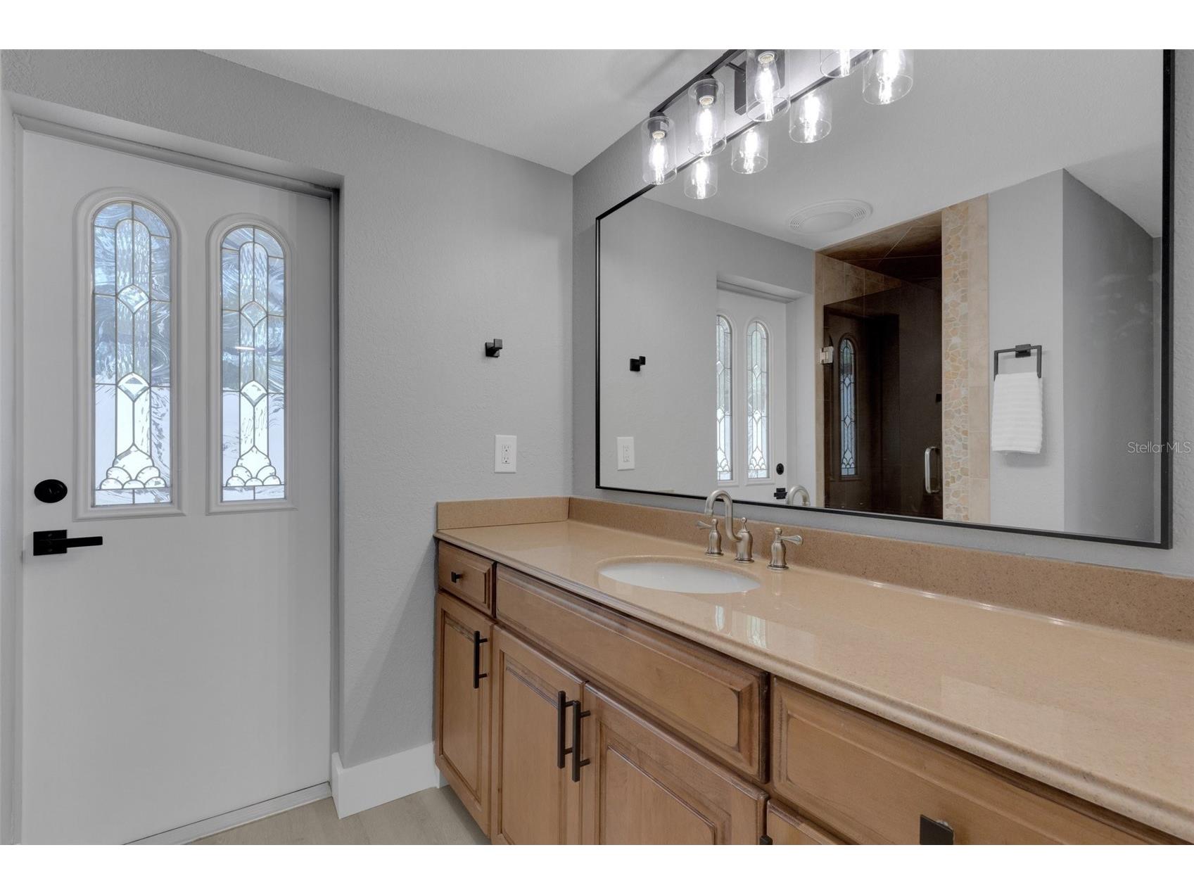 4645 Hunter Ridge Drive Sarasota FL 34233 A4693461 image44