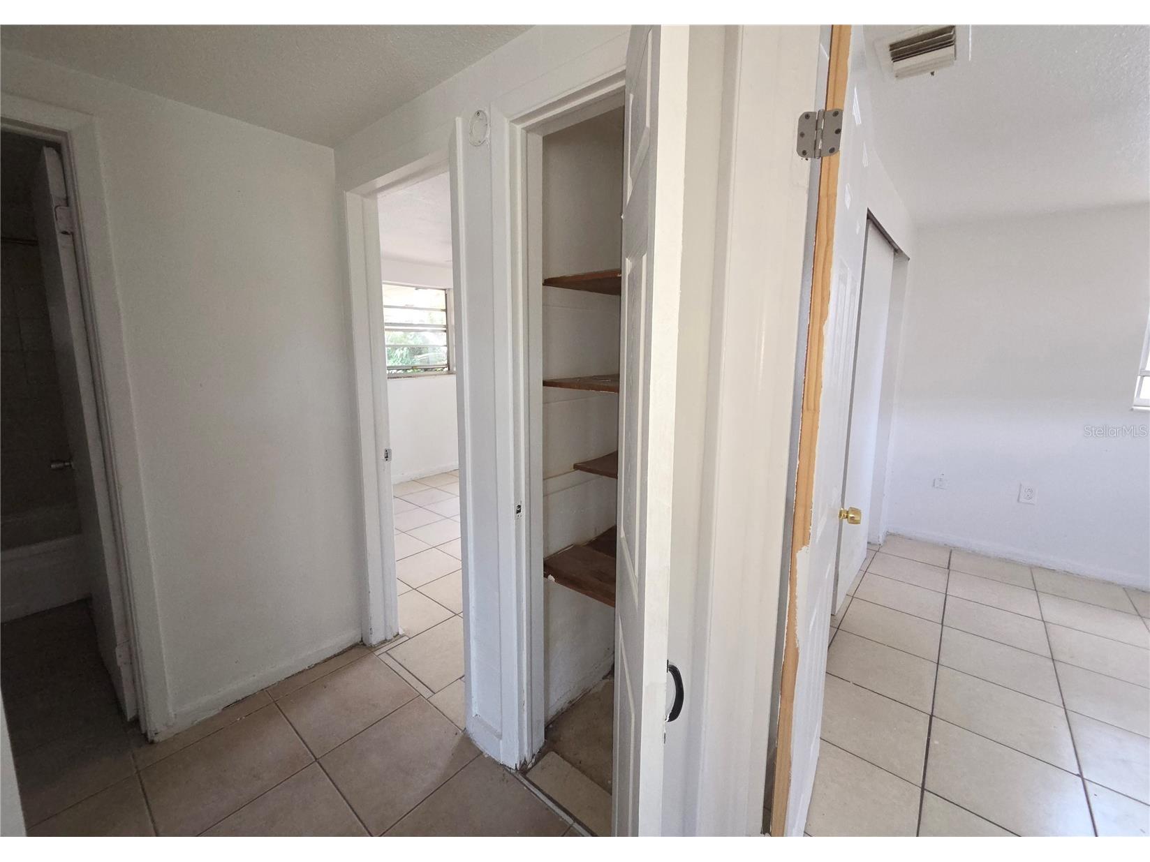 4645 Irene Loop New Port Richey FL 34652 TB8521203 image8