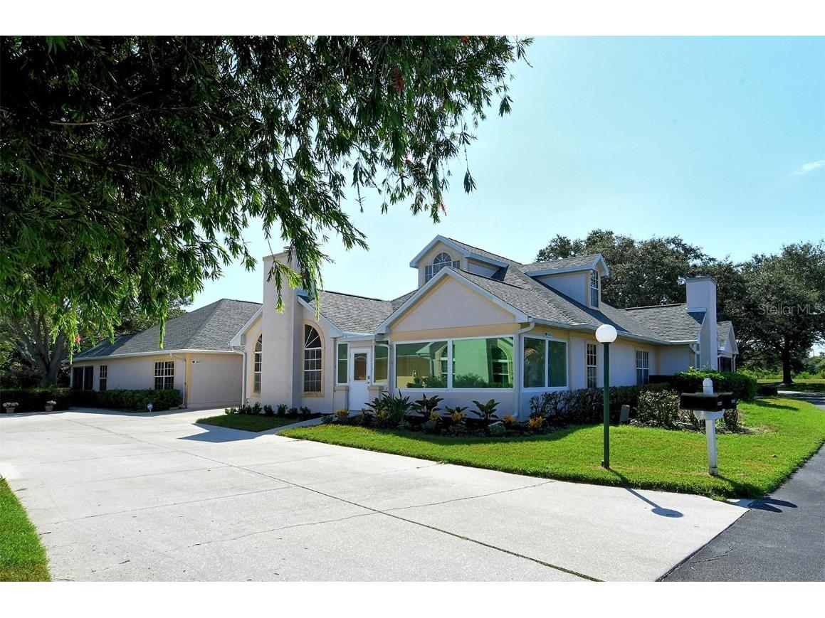 4645 Whirlaway Drive Sarasota FL 34233 A4582243 image1