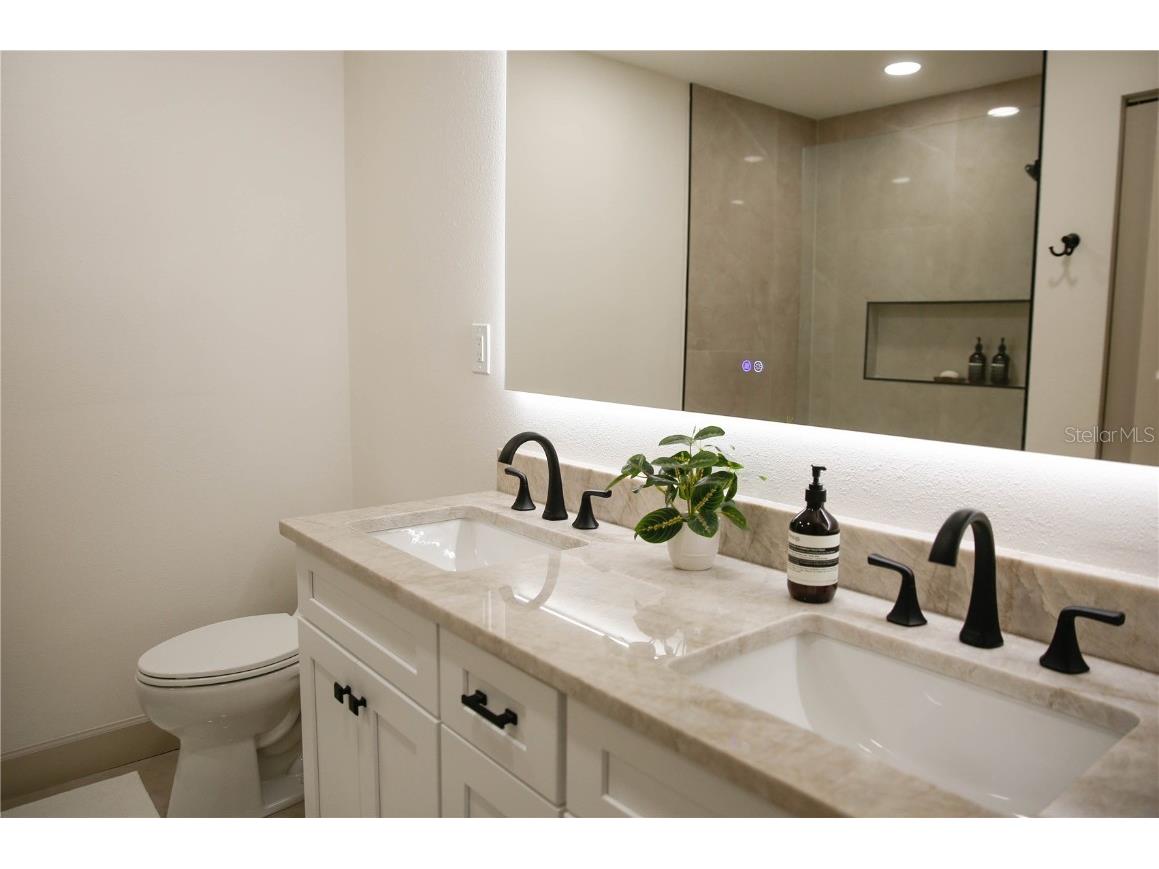 4646 Gleason Avenue Sarasota FL 34242 A4677470 image18